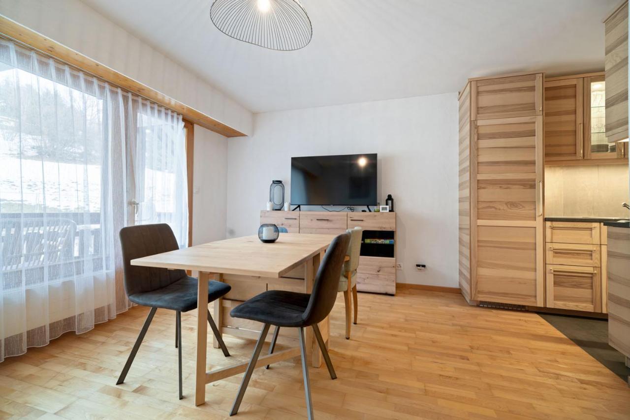 Charmant Studio Renove Situe Dans Les Bains D'Ovronnaz, Immeuble Les Sources エクステリア 写真