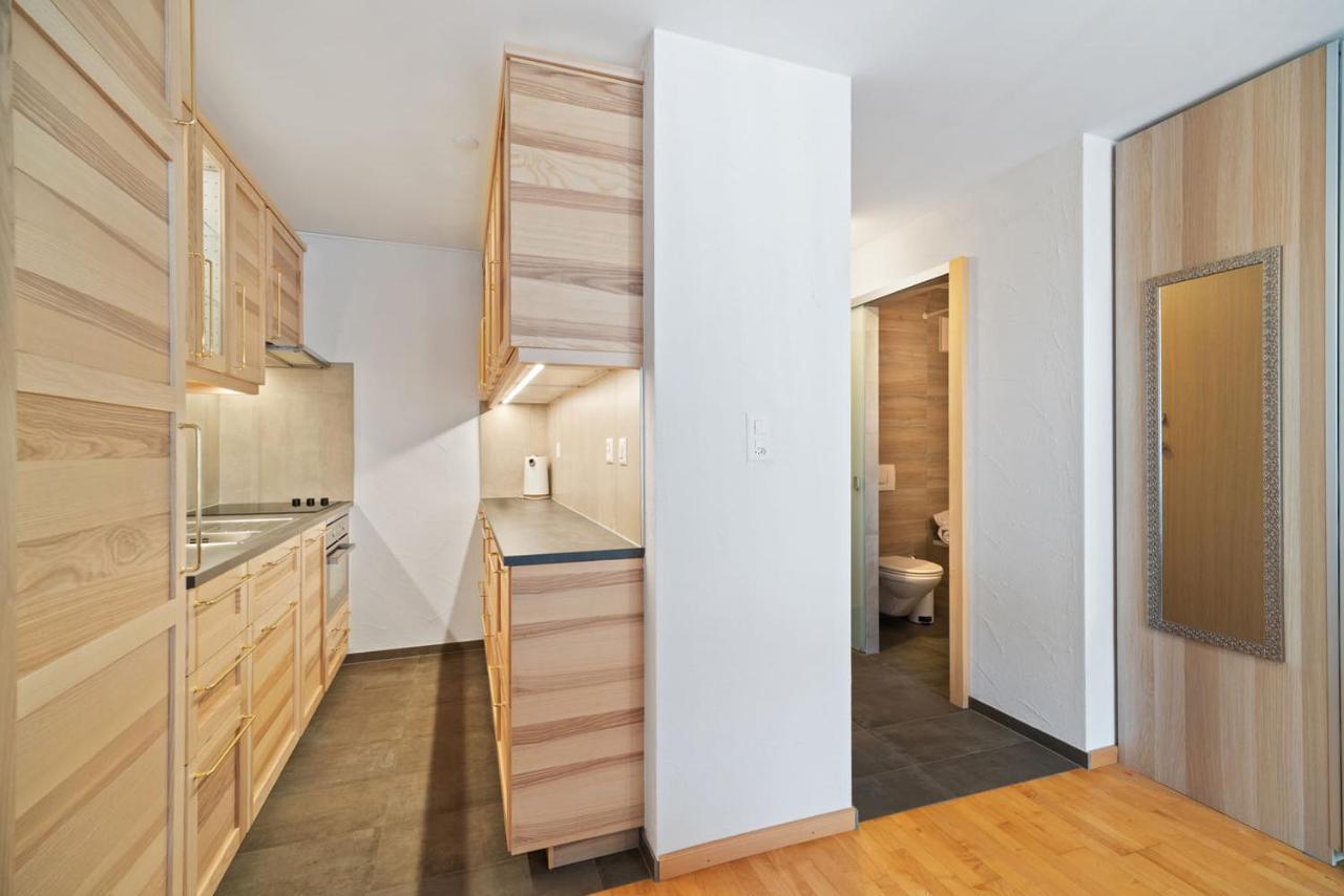Charmant Studio Renove Situe Dans Les Bains D'Ovronnaz, Immeuble Les Sources エクステリア 写真