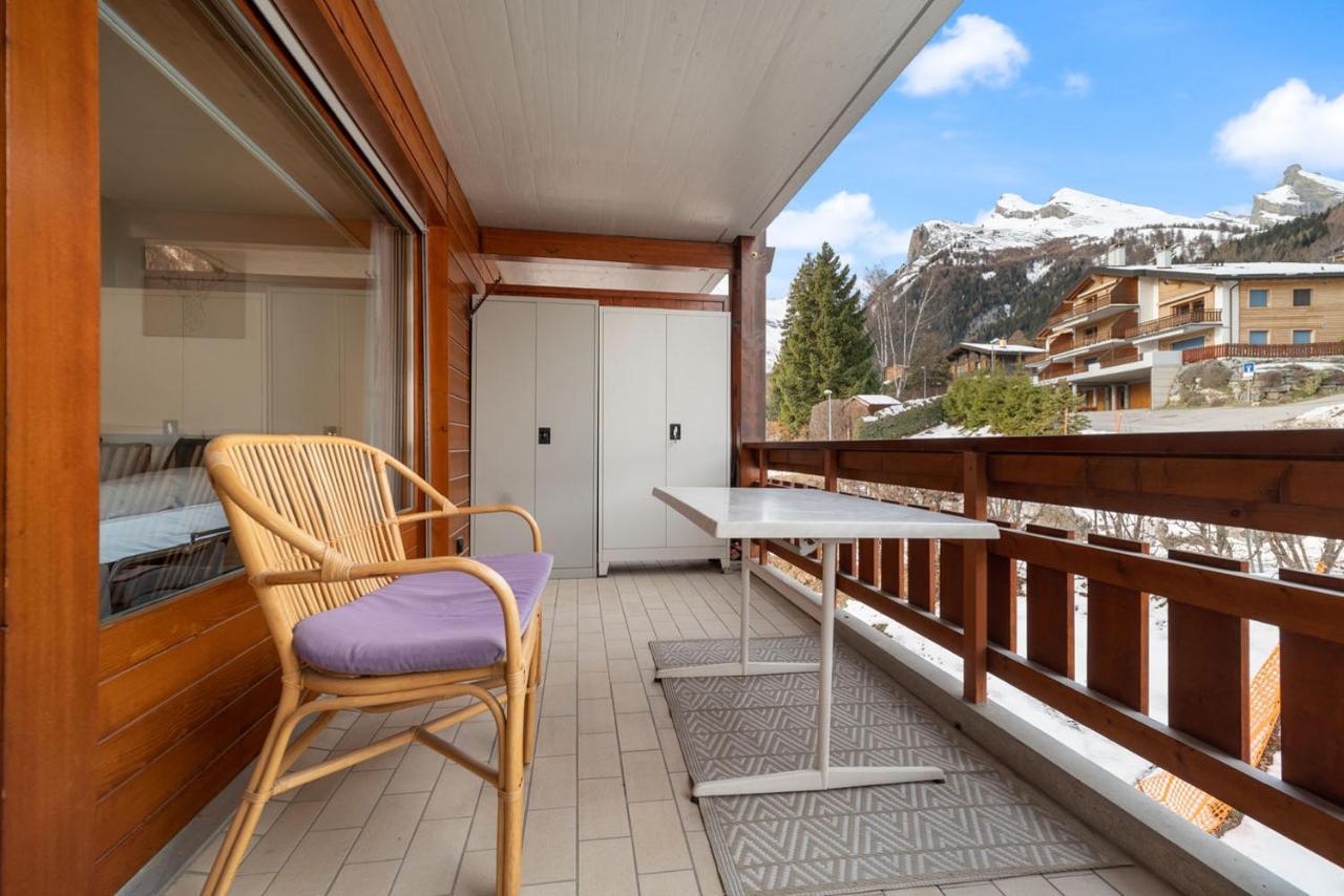 Charmant Studio Renove Situe Dans Les Bains D'Ovronnaz, Immeuble Les Sources エクステリア 写真